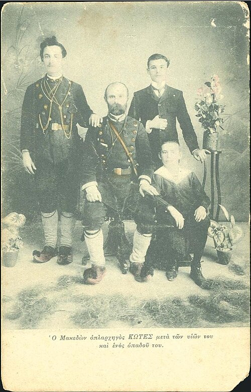 Portrait: Kottas