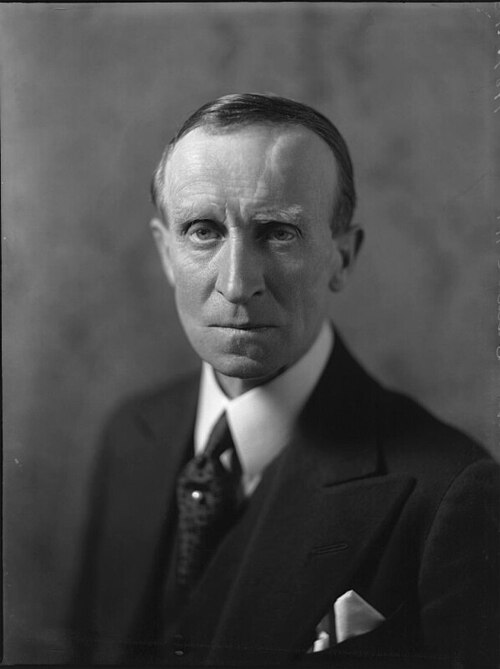 Portrait: John Buchan