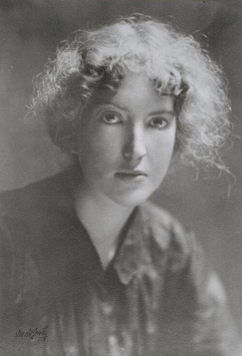 Portrait: Nora May French