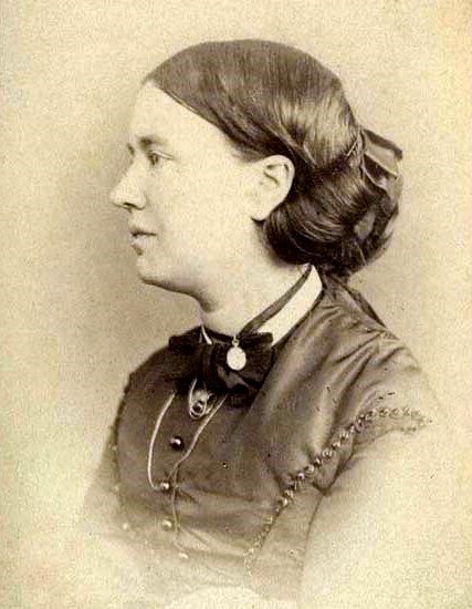 Retrato: Jean Ingelow