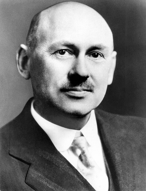 Portrait: Robert Hutchings Goddard