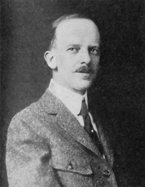 Portrait: Robert Welles Ritchie