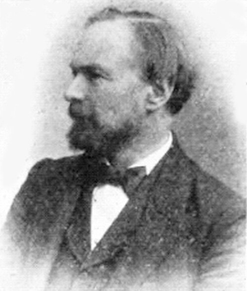 Portrait: William Stewart Ross