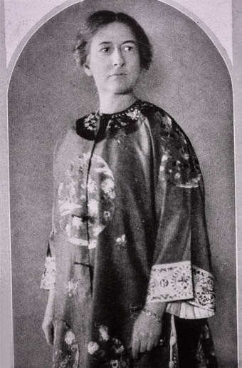 Portrait: Harriet Monroe