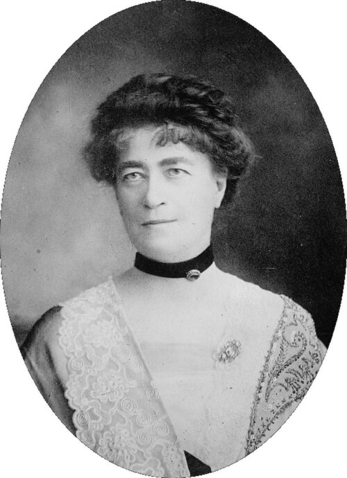 Retrato: Mary Stewart Cutting