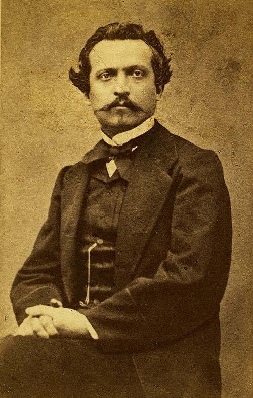 Portrait: Vicente Piedrahíta