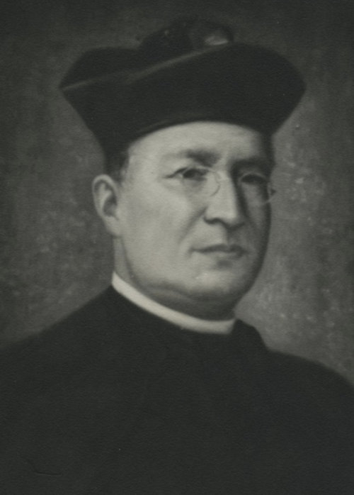 Portrait: Julio Matovelle