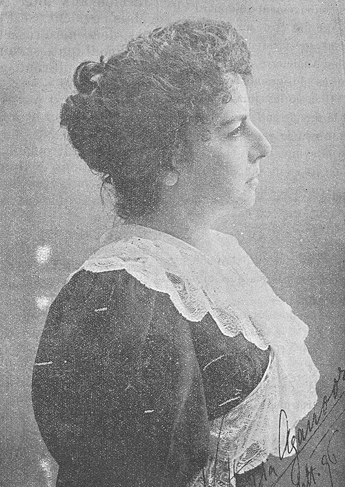 Portrait: Vittoria Aganoor