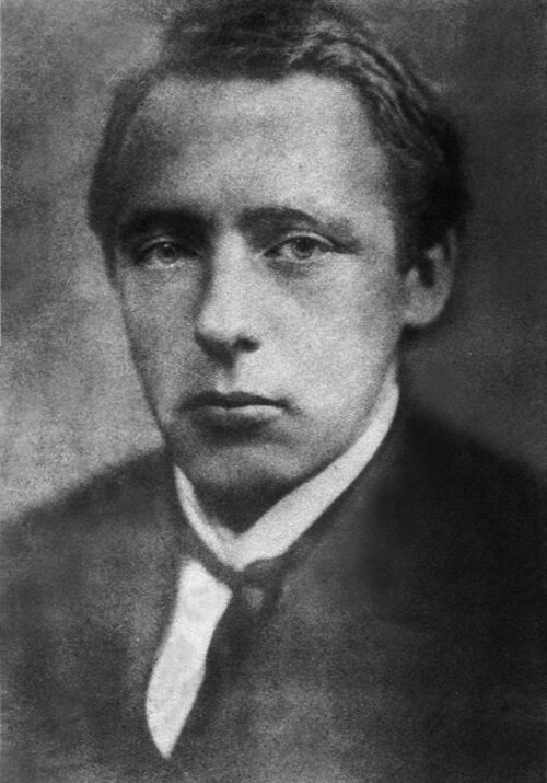 Portrait: Velimir Khlebnikov