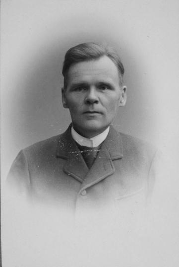 Portrait: Kauppis-Heikki