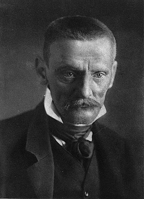 Portrait: Viktor Cholnoky