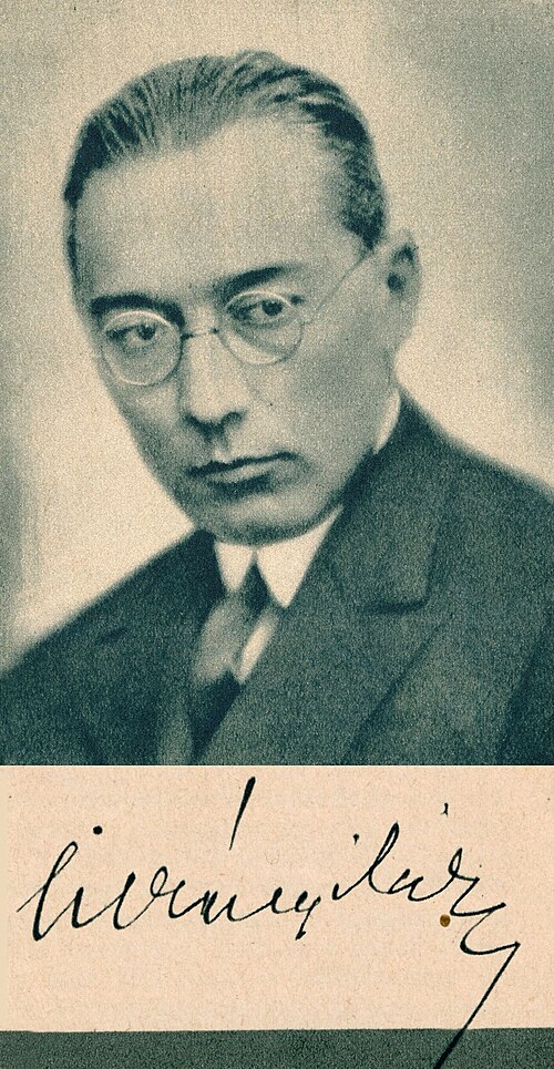 Portrait: Miklós Surányi