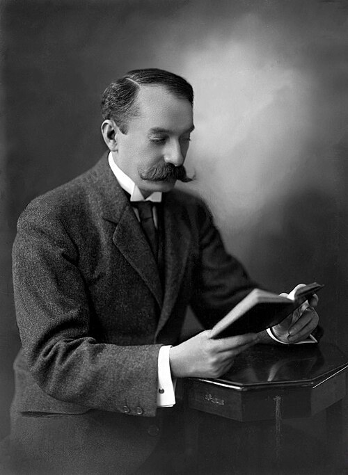 Retrato: Maurice Renard