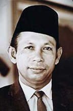 Retrato: Merari Siregar
