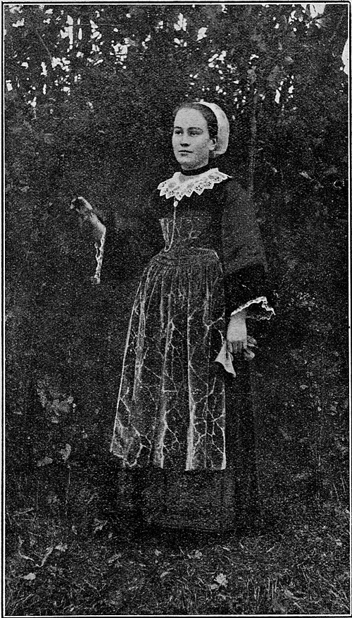 Portrait: Philomène Cadoret