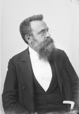 Retrato: Salvador Sanpere y Miquel