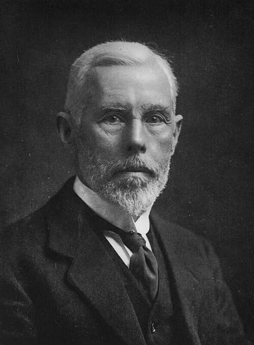 Portrait: Clement Reid