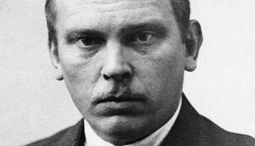 Portrait: Olaf Bull