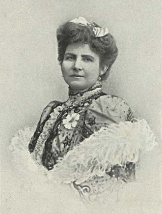 Retrato: Lutgarda Guimarães de Caires