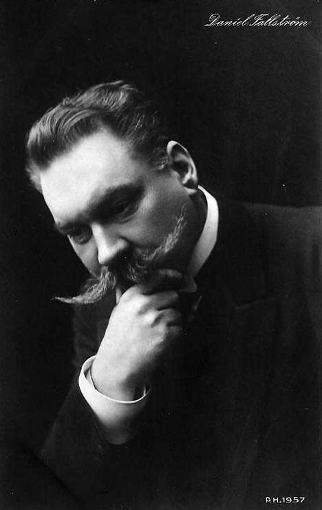 Portrait: Daniel Fallström